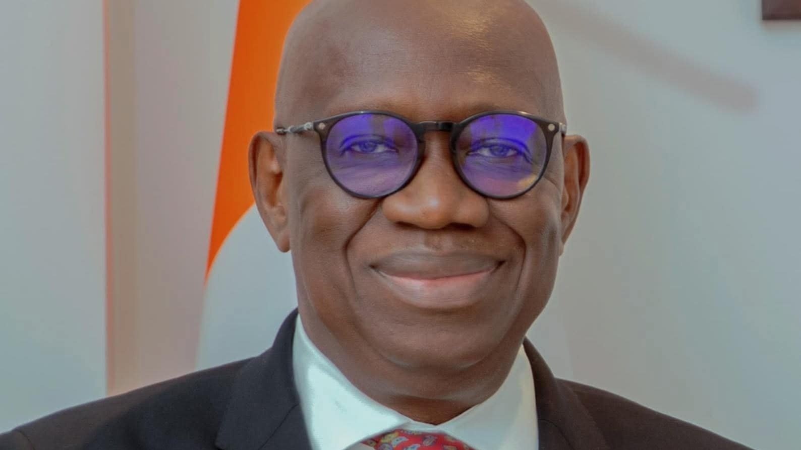 Côte d’Ivoire/Distinction : le Directeur Général de la LONACI, Dramane Coulibaly, reçoit le Grand Prix BACIM 2026, symbole d’une gouvernance performante