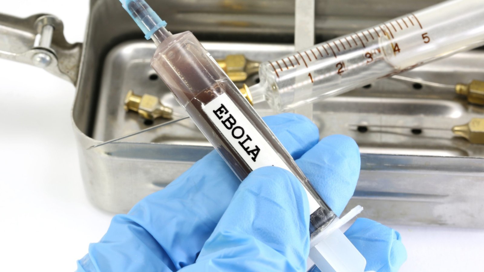 Lutte contre Ebola : la Russie annonce un vaccin contre la souche Bundibugyo