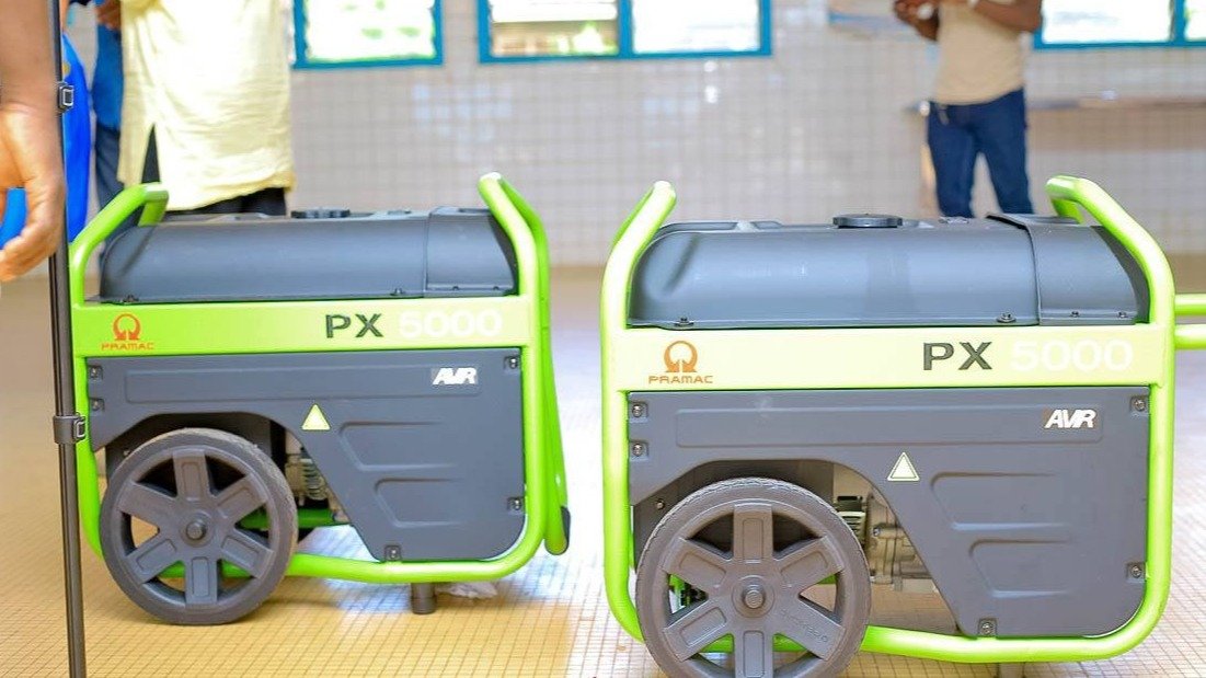 Côte d’Ivoire/Santé : le centre de santé urbain de Kokumbo équipé de deux groupes électrogènes