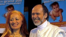 Les Raéliens célèbrent la Journée internationale du Bonheur en promouvant le rire comme voie vers la paix