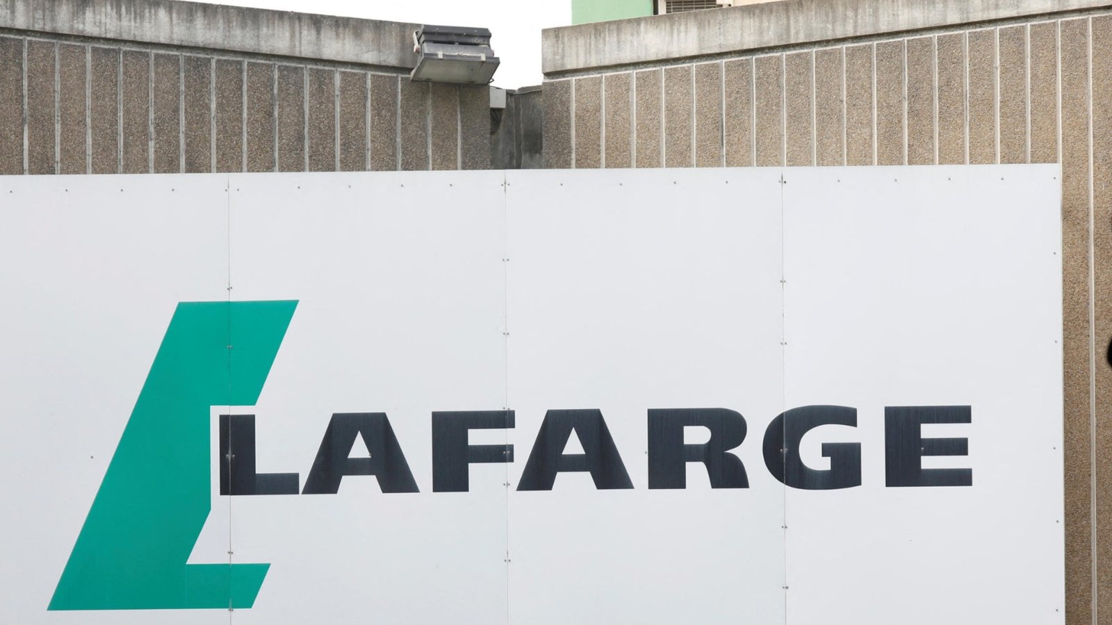 France/Justice : le cimentier Lafarge jugé coupable de financement de terrorisme en Syrie